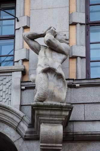 Statue